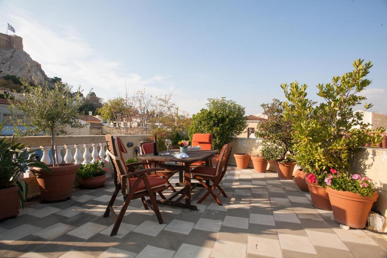 House At The Foothills Of Acropolis Atenas Exterior foto